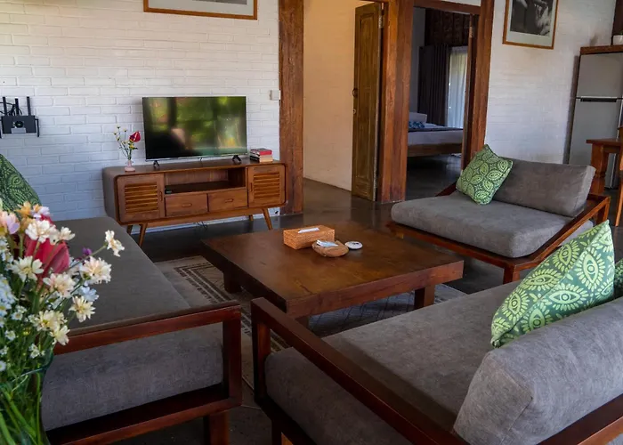 Villa Umah Kayu *