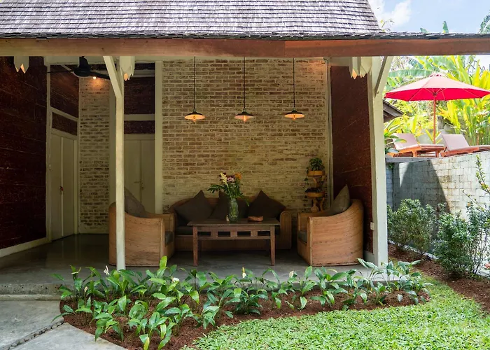 Villa Umah Kayu